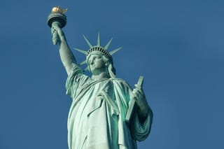 Statue of Liberty and Ellis Island Guided Tour with Local Expert