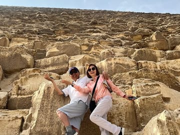Private Guided Tour of Pyramids and Grand Egyptian Museum in Cairo