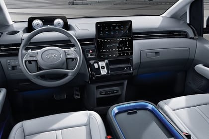 Customizable Private Seoul Tour in luxury van for VIP