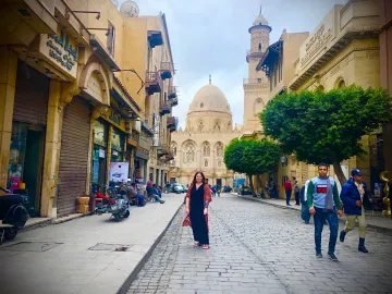 El Cairo Imperial desde Hurghada – Pirámides de Guiza, Esfinge y Crucero por el Nilo