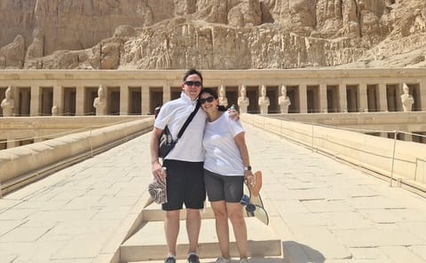 Private Full Day Tour of Luxor's West Bank Temples and Tombs