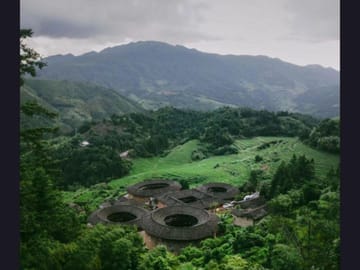 Xiamen: UNESCO Hakka Tulou & Emigrant Heritage Tour