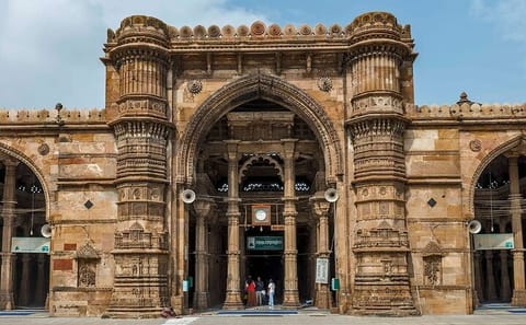 Cultural Highlights Tour of Ahmedabad and Bhavnagar, Gujarat