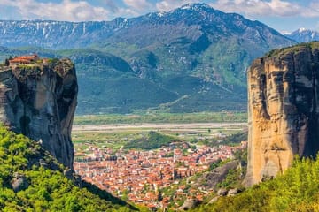 2 Days Delphi and Meteora Private Trip