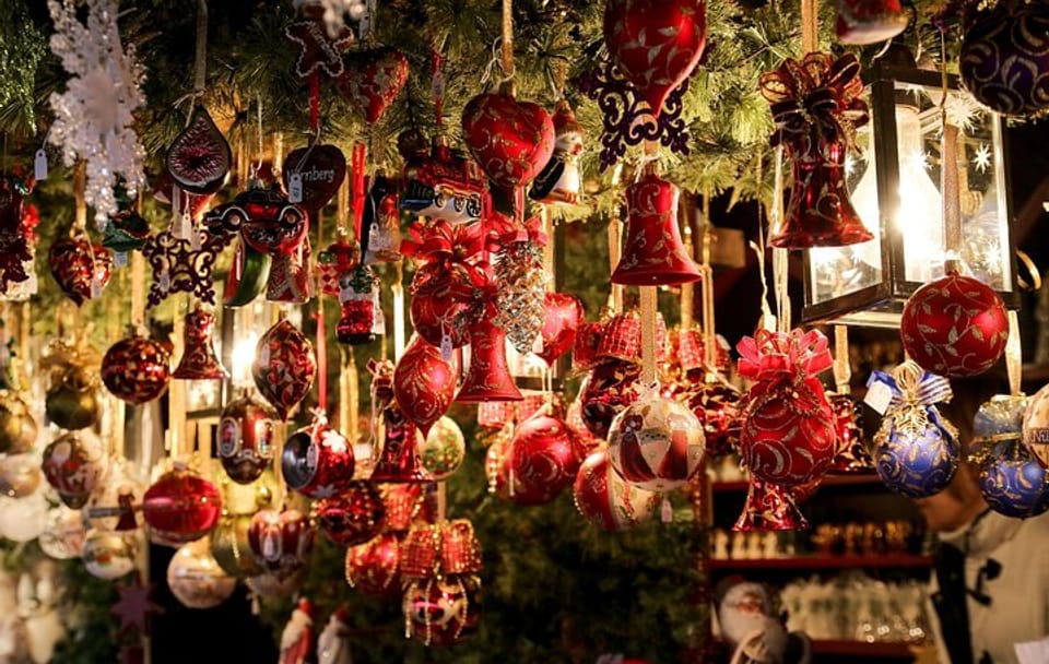 Strasbourg Walking Tour of the Historic Christmas Market