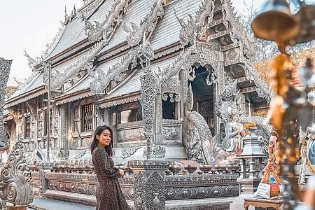 Explore Bangkok, Kanchanaburi & Ayutthaya: Temples, Markets & History