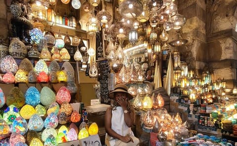 Cairo Night Tour: Explore Al Muizz Street and Khan El Khalili