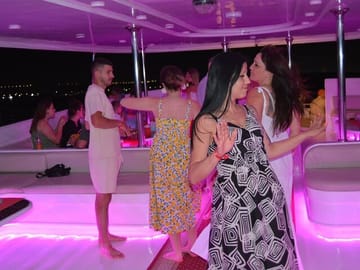 Dinner Cruise with Live Show in Sharm El Sheikh