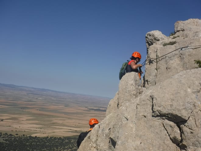 Vía ferrata en Montalbán, Teruel (nivel iniciación)