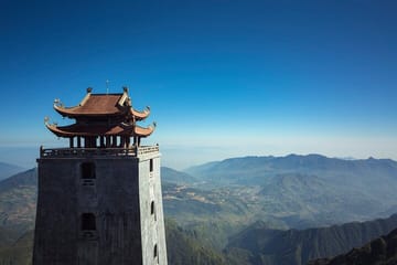 Fansipan Cable Car Experience in Sapa, Vietnam