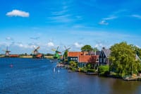 From Amsterdam: Private Tour to Zaanse Schans, Volendam & Marken 9