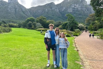 Private Tour of Robben Island, Kirstenbosch, and Groot Constantia