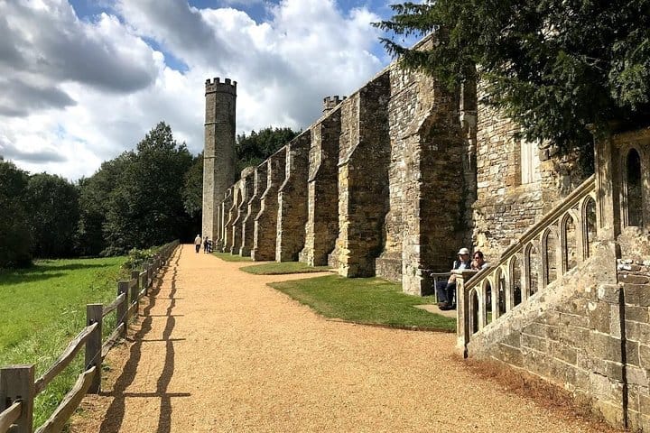 1066 Battle of Hastings, Birling Gap and Seven Sisters Tour 6