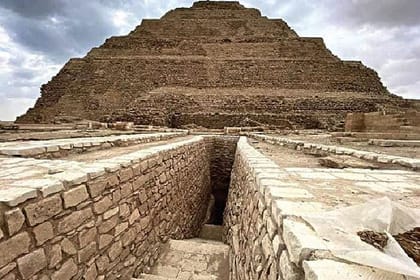 Cairo: Giza Pyramids, Memphis, Dahshur & Saqqara Tour