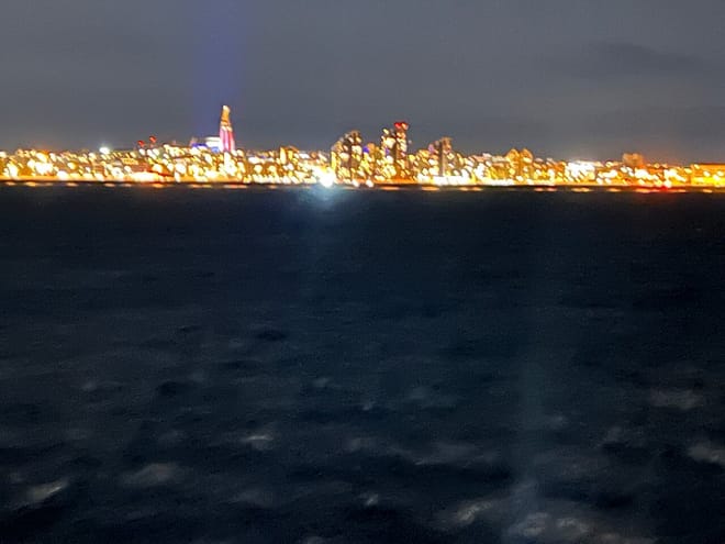 Northern Lights by Boat from Reykjavik 4