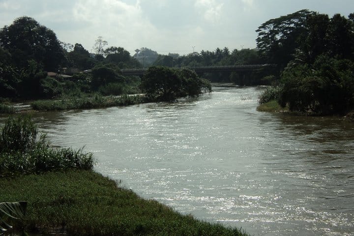 Along the Mahaweli River cycle ride with Exploring the Kingdom of Kandy.  6