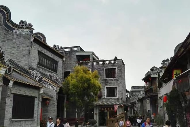 Private Day Tour in Guangzhou: Huangpu Old Port, Baomo Garden, Day Cruise etc. 5