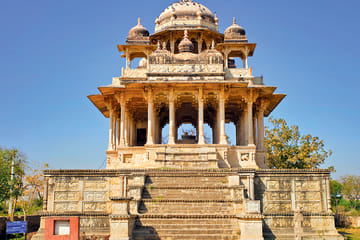 7-Days Golden Triangle with Bundi & Ranthambore tour from Delhi.