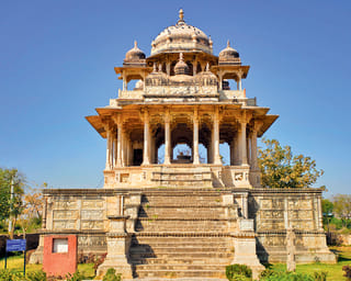 7-Days Golden Triangle with Bundi & Ranthambore tour from Delhi.