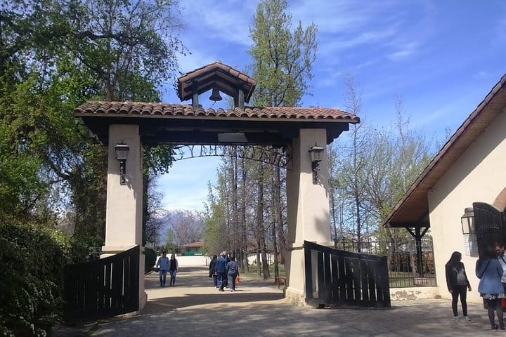 Private Full Day Rafting and Wine From Santiago 10