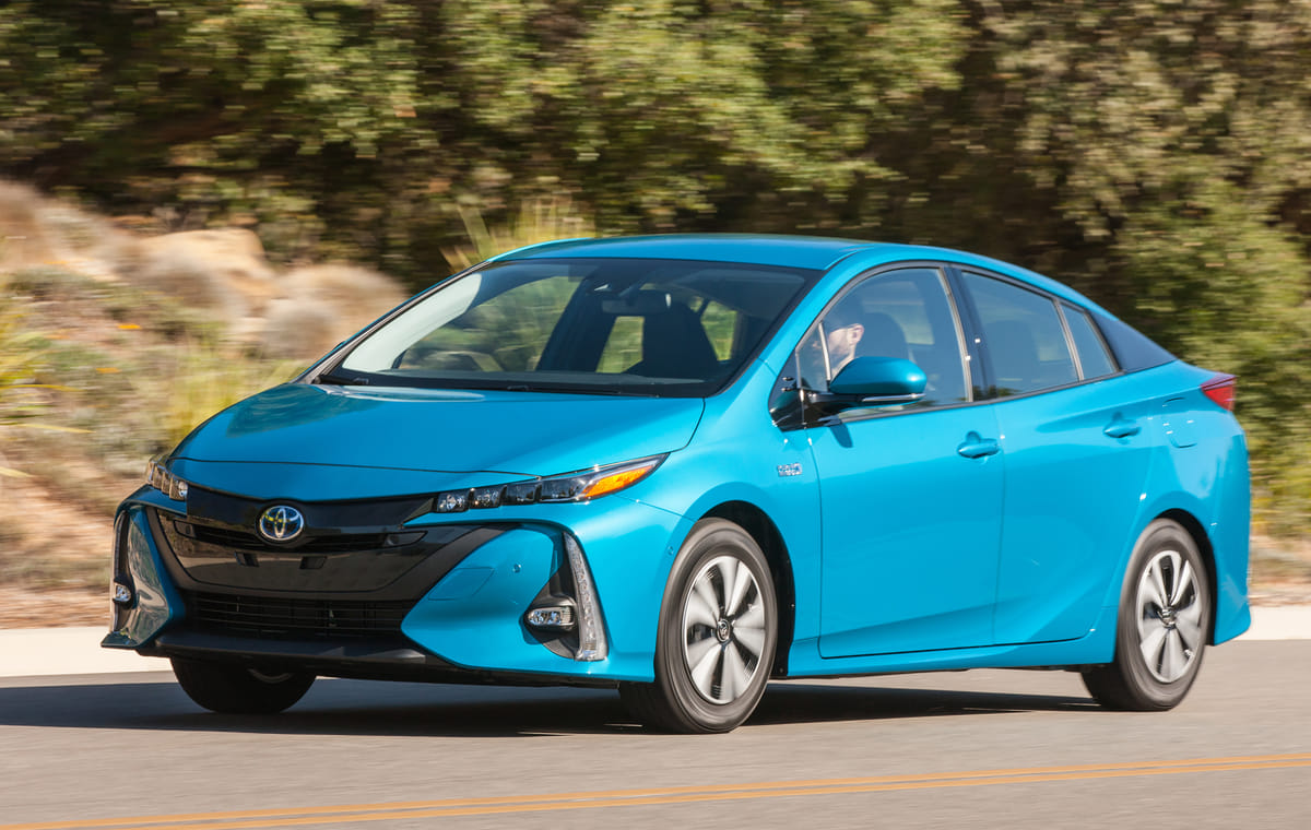 Airport Transfer – Katunayaka Airport to Bentota