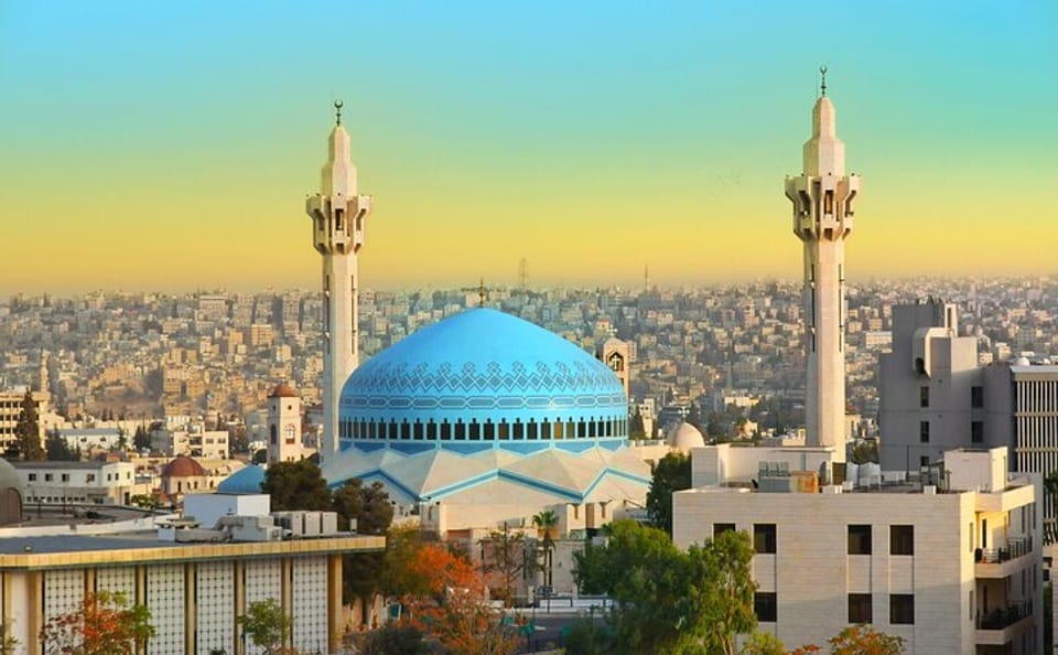 Private Half-Day Islamic Tour of King Abdullah Mosque and Seven Sleepers in Amma
