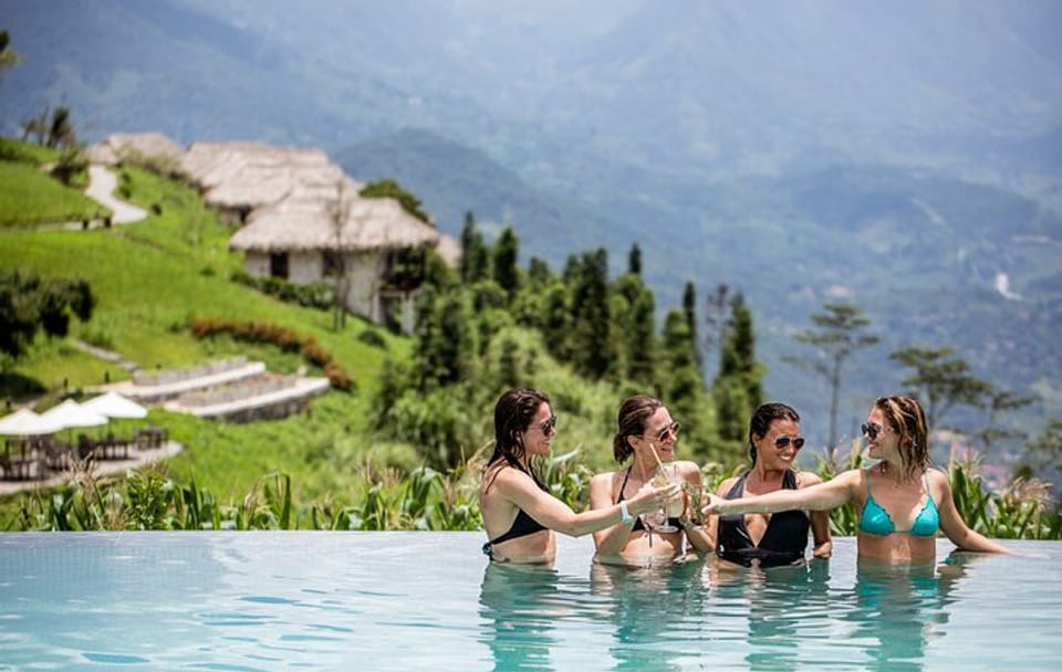 2-Day Luxury Mountain Escape Tour at Topas Ecolodge + Limousine