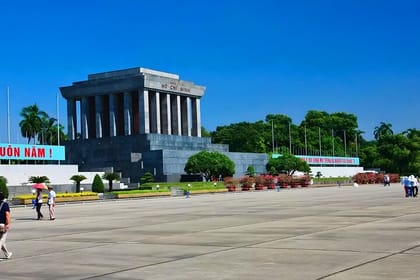 1 Day Guided Tour to Ha Noi City