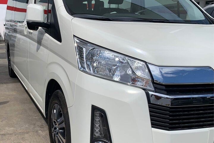 Private Sedan roundtrip- Puntacana airport to bávaro & Puntacana