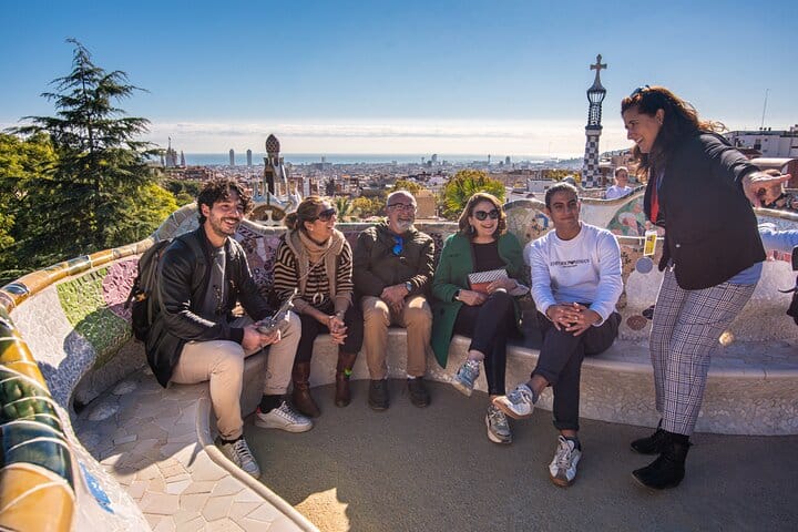 Small Group Park Güell Guided Tour with Skip the Line Ticket 10