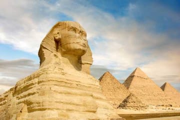 10-Day Egypt Tour: Beaches in Hurghada to Pyramids and Nile Cruise