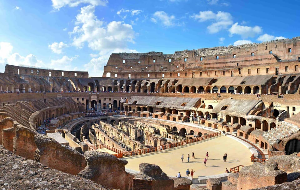 Visita Coliseo con Arena de Gladiadores, Foro y Palatino