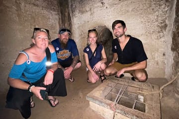 Cultural Day Tour of Cao Dai Temple and Cu Chi Tunnels
