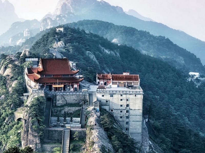Mount Jiuhua Private Pilgrimage Trek: Sacred Buddhist Mountain 3-Day Tour from Shanghai