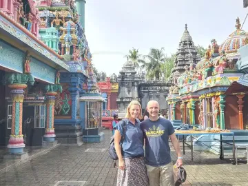 Tuk-Tuk Tour of Colombo's Cultural Landmarks and Markets