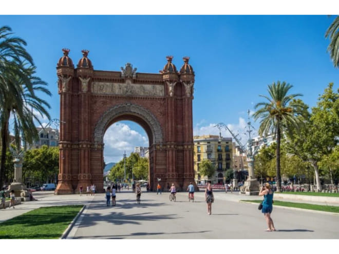 Barcelona Food Tour: Authentic Catalan Tastings | Semi-Private