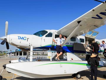 Halong Bay Seaplane Tour with Transfer from Hanoi by expressway