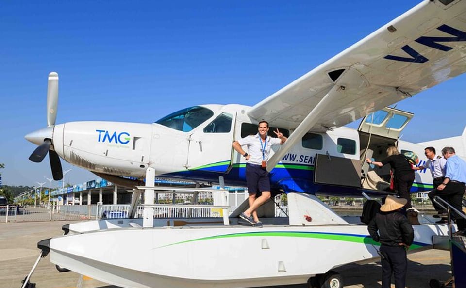 Halong Bay Seaplane Tour with Transfer from Hanoi