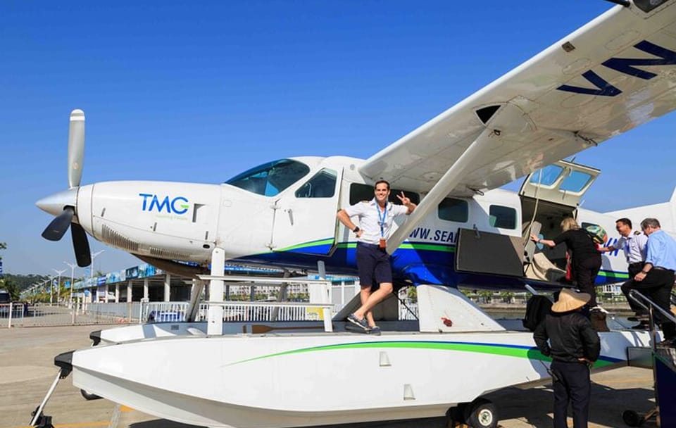 Halong Bay Seaplane Tour with Transfer from Hanoi