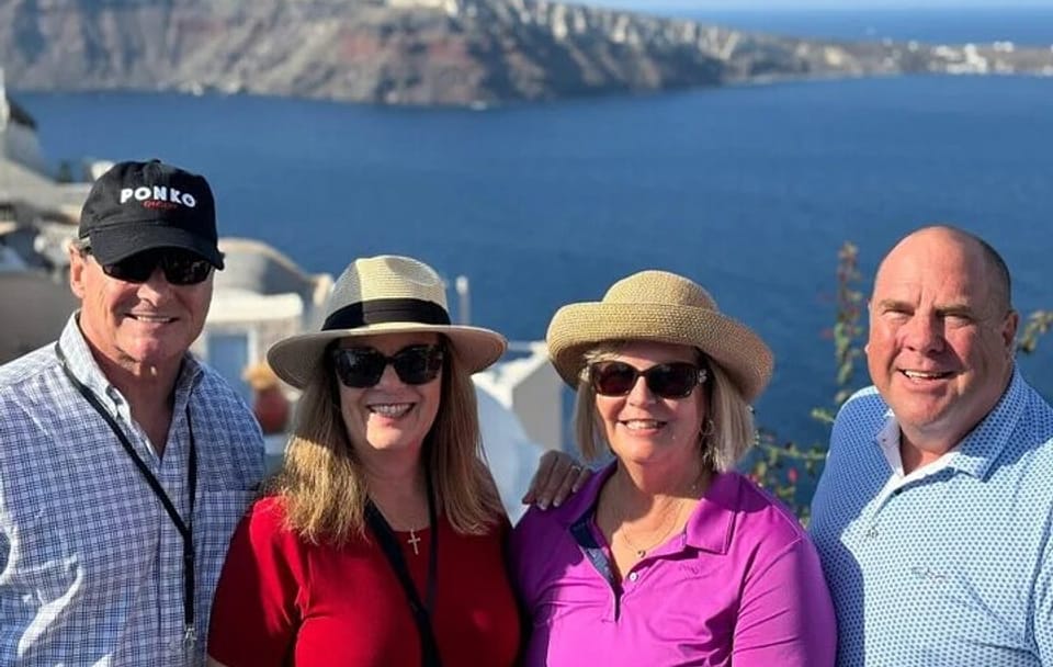 Private Day Trip to Santorini with Akrotiri Tour from Athens