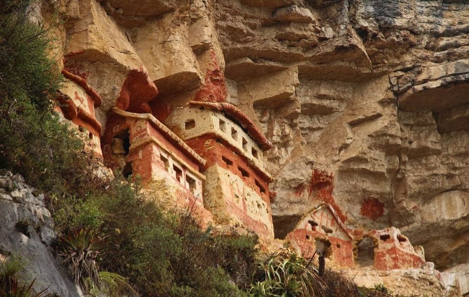 Revash Mausoleums and Leymebamba Museum Tour in Chachapoyas