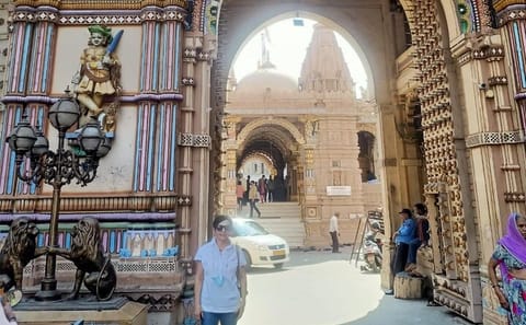 Gujarat Cultural and Natural Heritage Tour from Ahmedabad