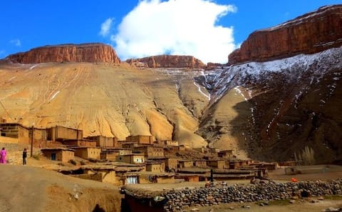 Camel Ride and Scenic Tour of Three Valleys near Marrakech