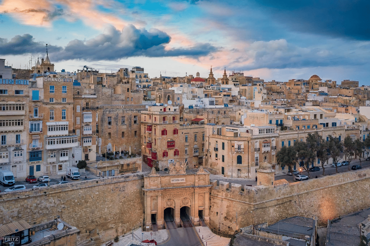 Afternoon Valletta Harbour Cruise and Free Time In Sliema (Including Guide and Transport)