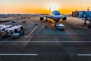 Private transfers between London Heathrow - London Luton Airports