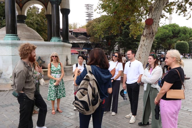 Blue Mosque, Sultanahmet Old Town & Hippodrome Guided Tour 7
