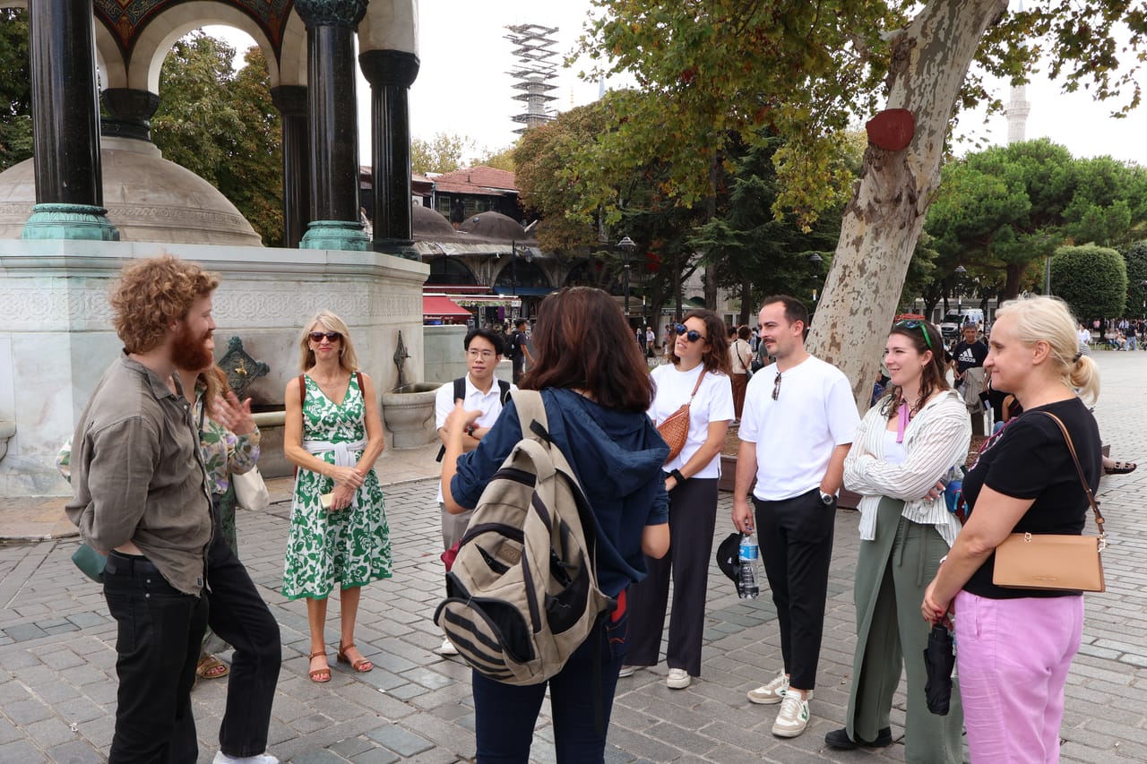 Blue Mosque, Sultanahmet Old Town & Hippodrome Guided Tour 7