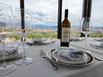 Culinary Tour of Kaštel Novi and Split with Wine Tastings
