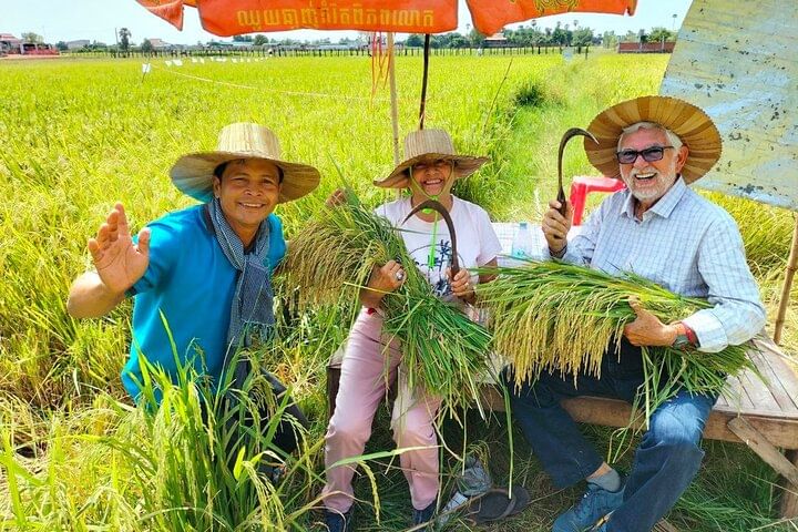 Half-day Tour to Khmer Village Plus Meal