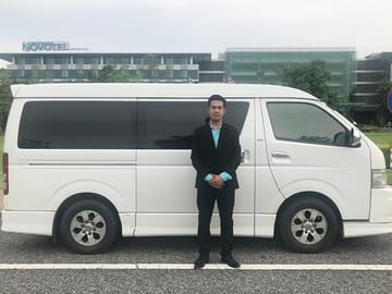 Vehicle for the small group private